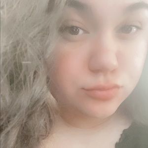 Meet your Posher, Natasha